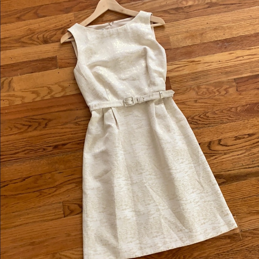 Anne Klein Elegant Cream Sleeveless Midi Dress